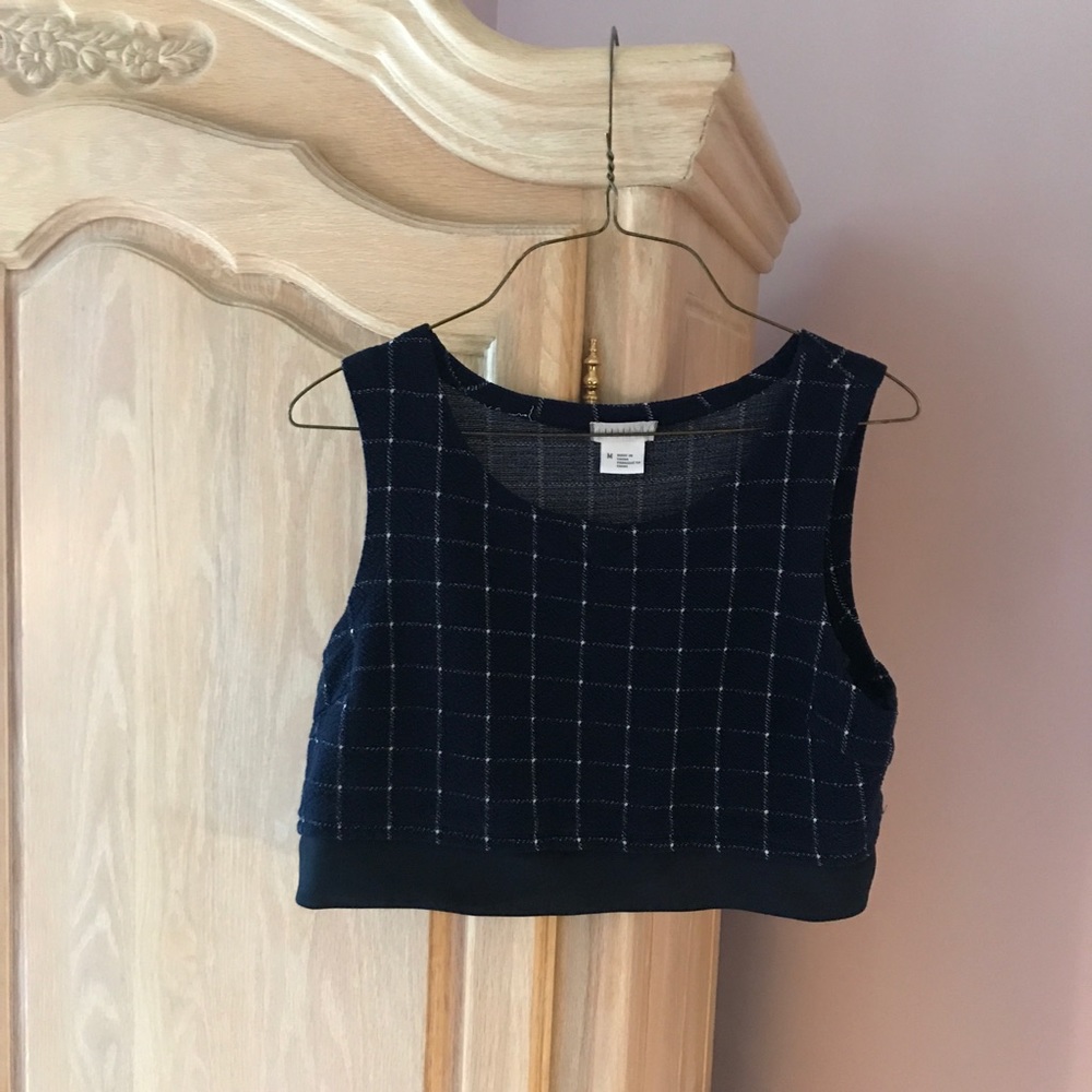 UO crop top